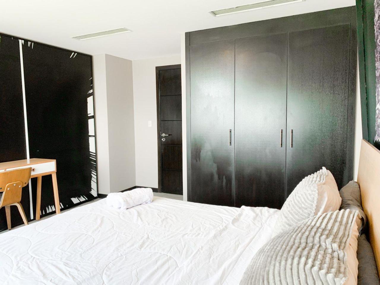 Departamento Vista Al Rio, Puerto Santa Ana, Torres Bellini Iii-iv Guayaquil