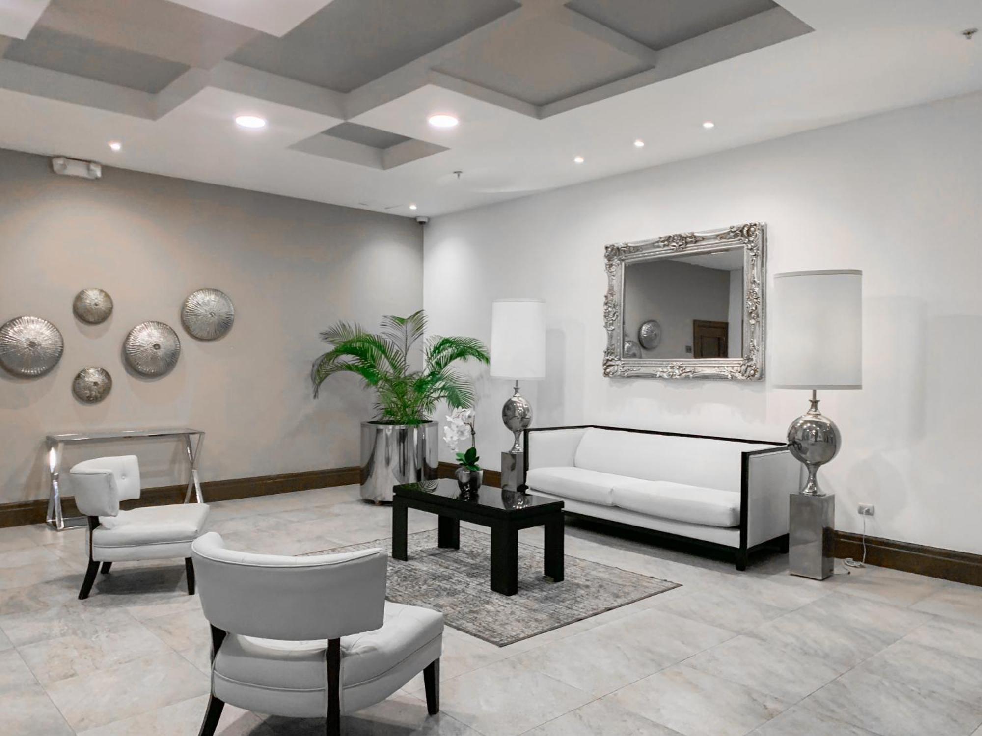 Departamento Vista Al Rio, Puerto Santa Ana, Torres Bellini Iii-iv * Guayaquil