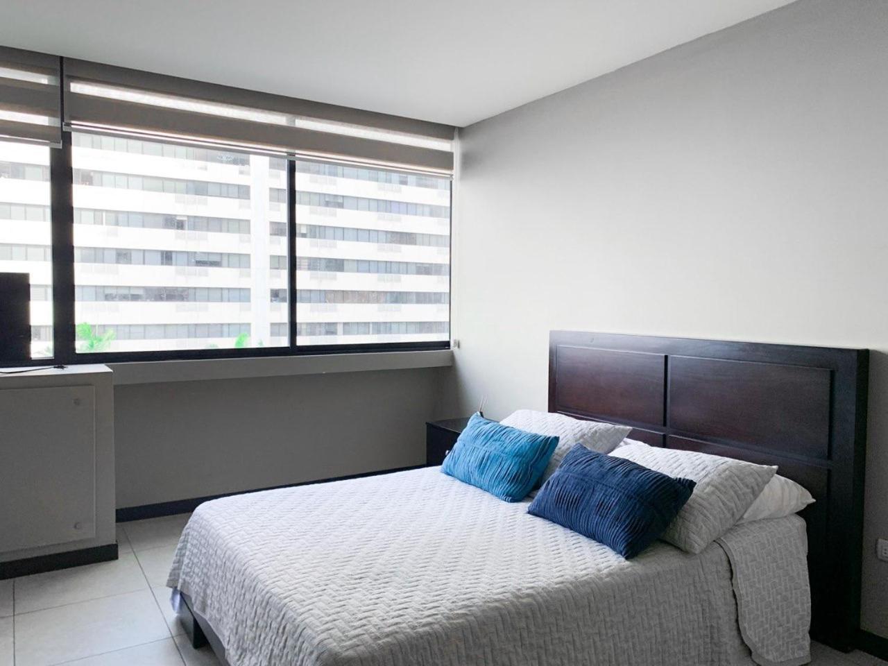 Departamento Vista Al Rio, Puerto Santa Ana, Torres Bellini Iii-iv Apartment Guayaquil