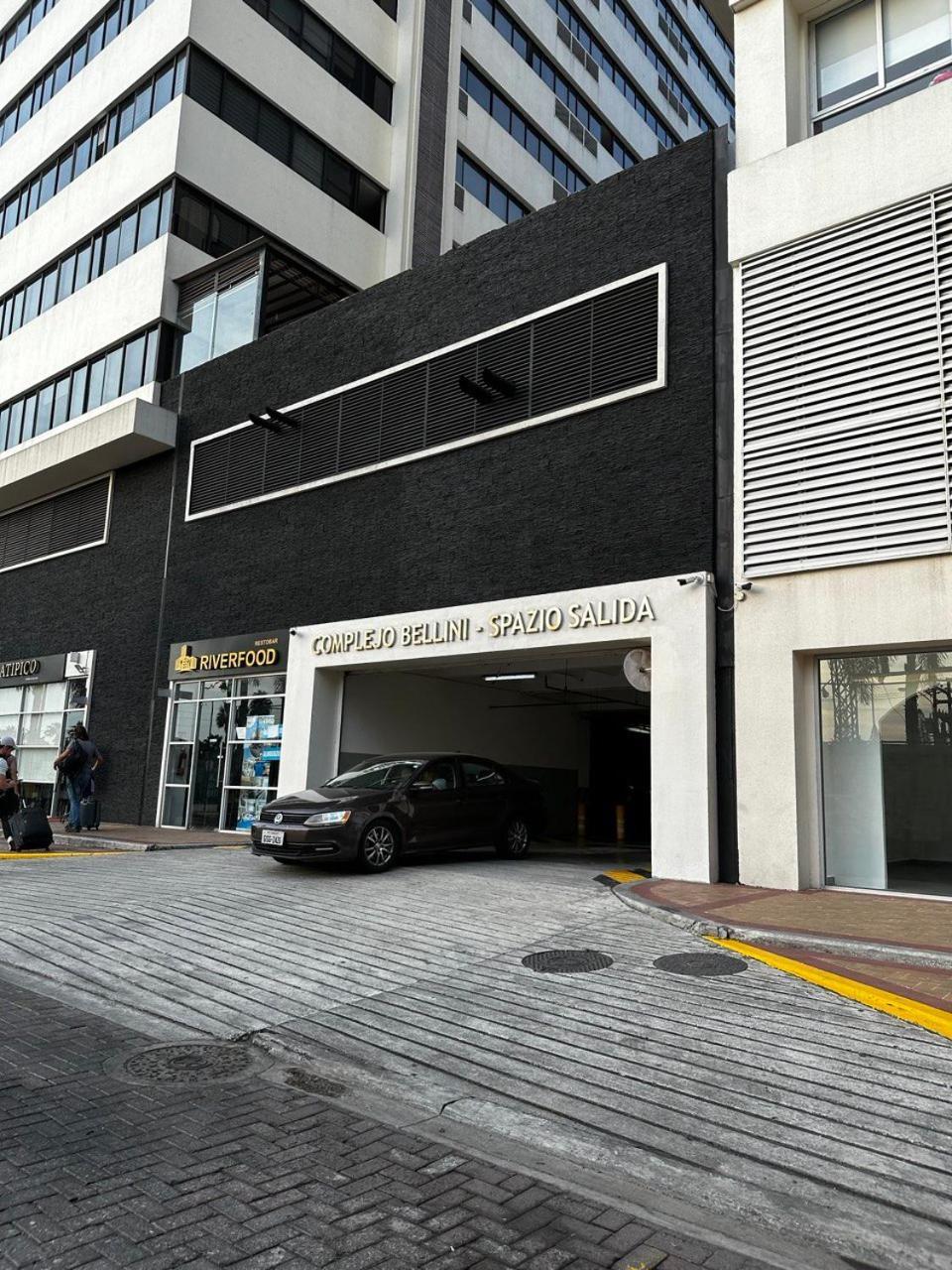 Departamento Vista Al Rio, Puerto Santa Ana, Torres Bellini Iii-iv Apartment Guayaquil